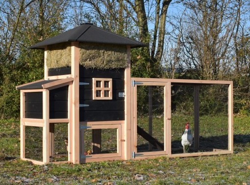 Kurnik stóg siana Rosanne z gniazdem i przedłużeniem biegu 300x114x180cm