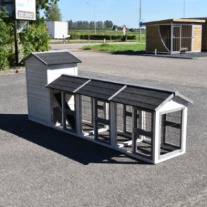 Zajrzyjmy do tylnej części klatki dla królików Double Small