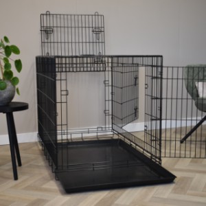 Klatka Strong XXL ma 3 drzwi