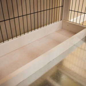 Klatka dla królików Esmee ma drewnianą podłogę