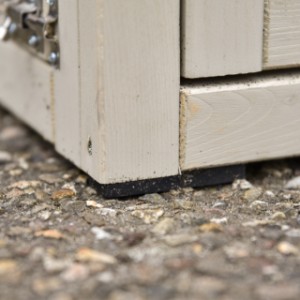 Prestige Medium jest wyposażony w gumowe nóżki.