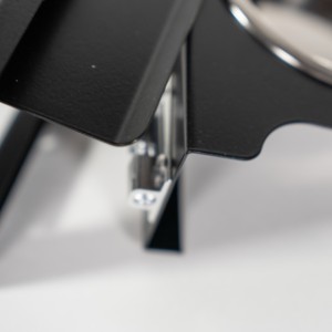 Dokarmiaj ptaki bez otwierania drzwi