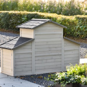 Zobacz klatkę dla królików Annemieke od tyłu.