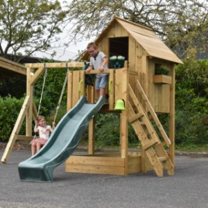 Domek do zabawy Dream został rozszerzony o wysuwaną huśtawkę