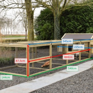 Kurnik Eggy w różnych rozmiarach z 2 gniazdami do noszenia jaj i podwójnym wybiegiem