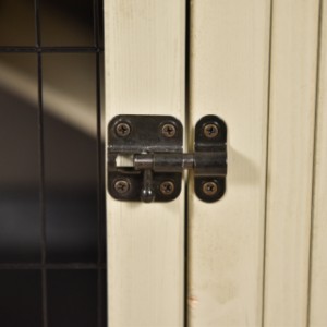 Piękne, stylowe zamknięcia klatki Bobby